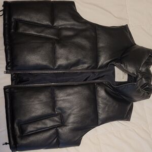 Hollister Black Puffer Vest